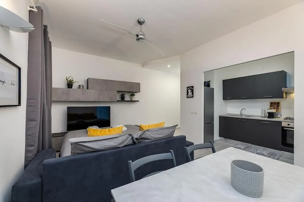 Apartment Candia65 Home Rome Italy